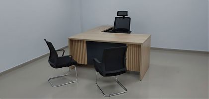 BUREAU DE DIRECTION AVEC RETOUR